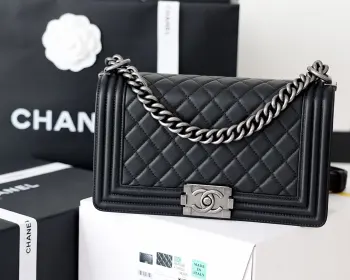 67086 Genuine Leather Handbag Women s Crossbody Bag Replica Chanel womens bags
