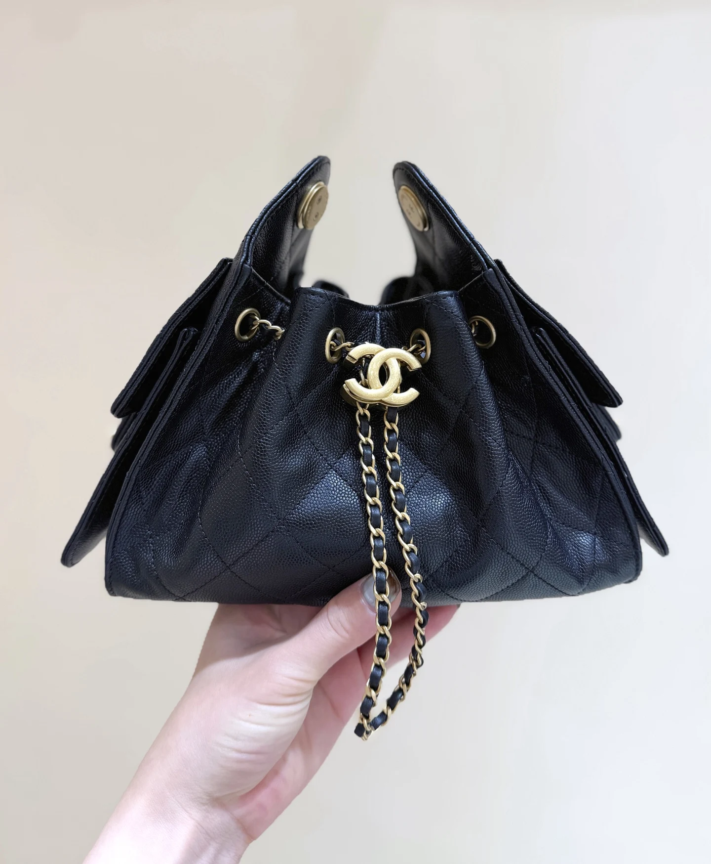 Chanel AS56310 Early Spring Vacation Series Suede Handbag Women s Crossbody Bag Chanel AS56310 Early Spring Vacation Series Suede Handbag Women s Crossbody Bag