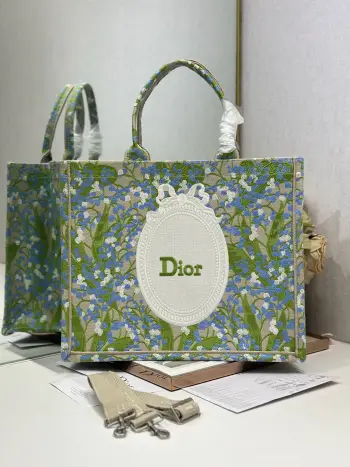 1286 Embossed Embroidery Shopping Bag Women s Shoulder Bag Replica Dior womens bags