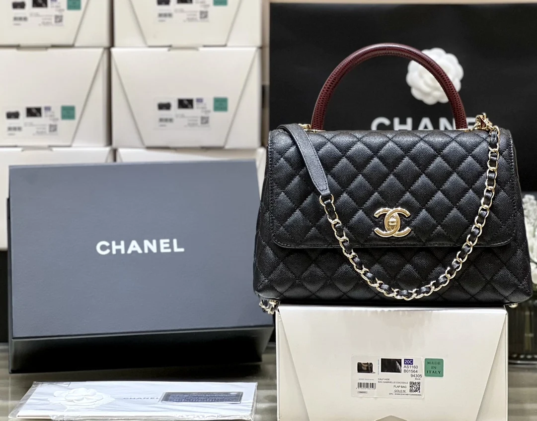 Chanel 92993 Classic Piped Handbag Women s Crossbody Bag