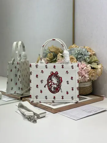 1286 Embossed Embroidery Shopping Bag Women s Shoulder Bag Replica Dior womens bags