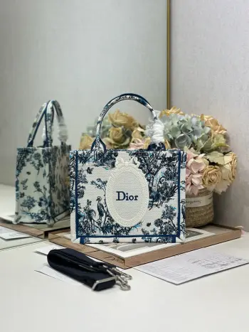 1286 Embossed Embroidery Shopping Bag Women s Shoulder Bag Replica Dior womens bags