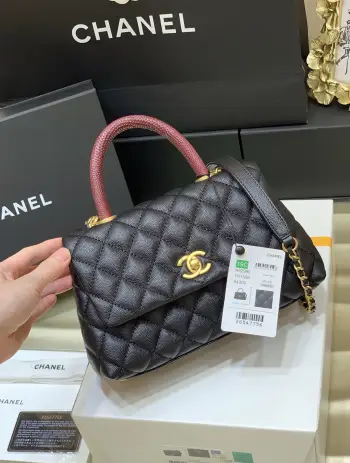 92993 European Imported Genuine Lizard Skin Handbag Women s Crossbody Bag Replica Chanel womens bags