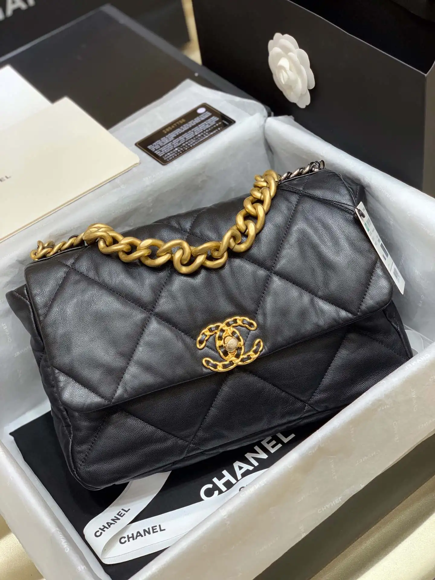 Chanel Goat Leather Handbag Women s Crossbody Bag Chanel Goat Leather Handbag Women s Crossbody Bag