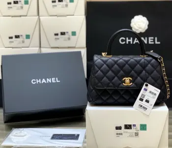 92993 Genuine Leather Handbag Women s Crossbody Bag Replica Chanel womens bags