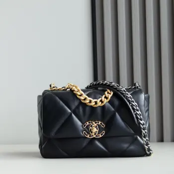 1160 Square Genuine Goat Leather Handbag Women s Crossbody Bag Replica Chanel womens bags