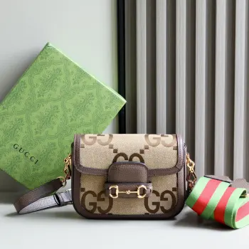 658574 Canvas Saddle Bag Women s Crossbody Bag Replica Gucci womens bags