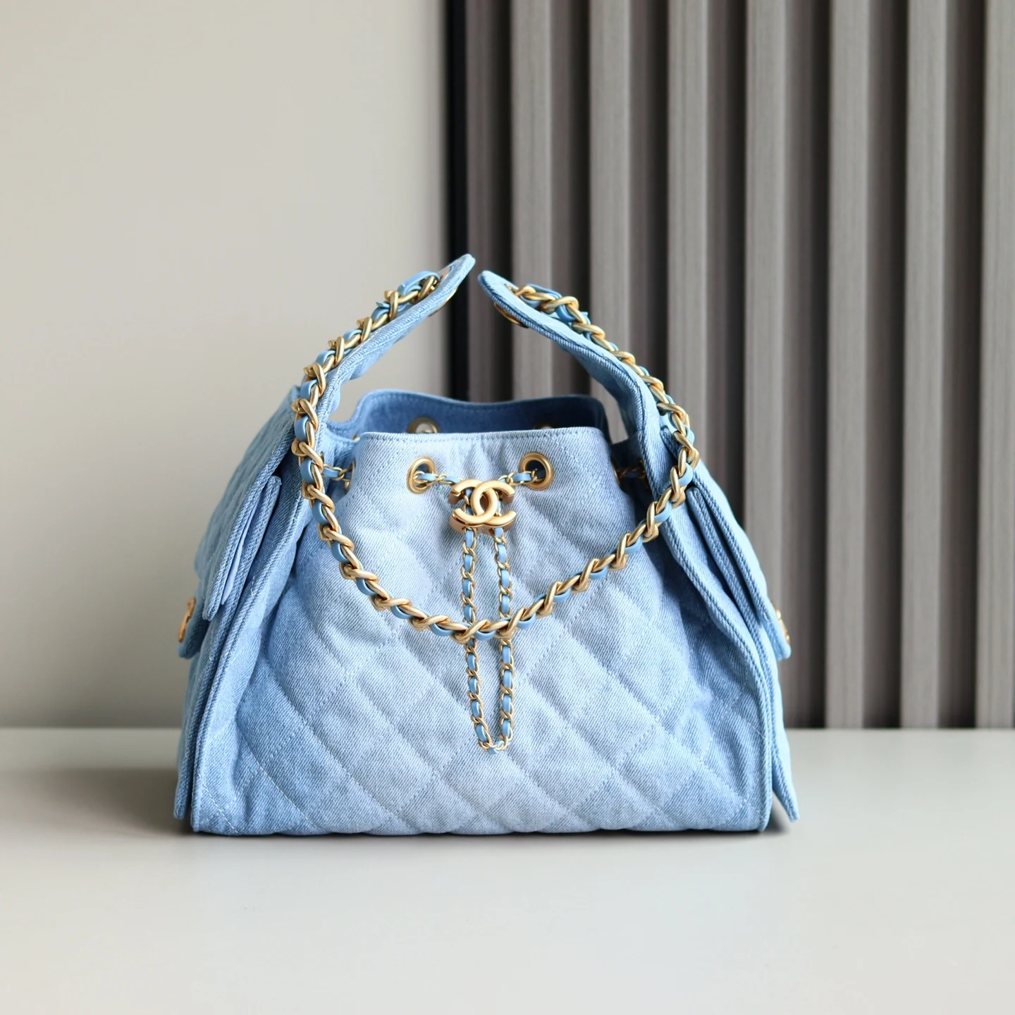 Chanel AS5293 Washable Denim Underarm Bag Women s Shoulder Bag Chanel AS5293 Washable Denim Underarm Bag Women s Shoulder Bag
