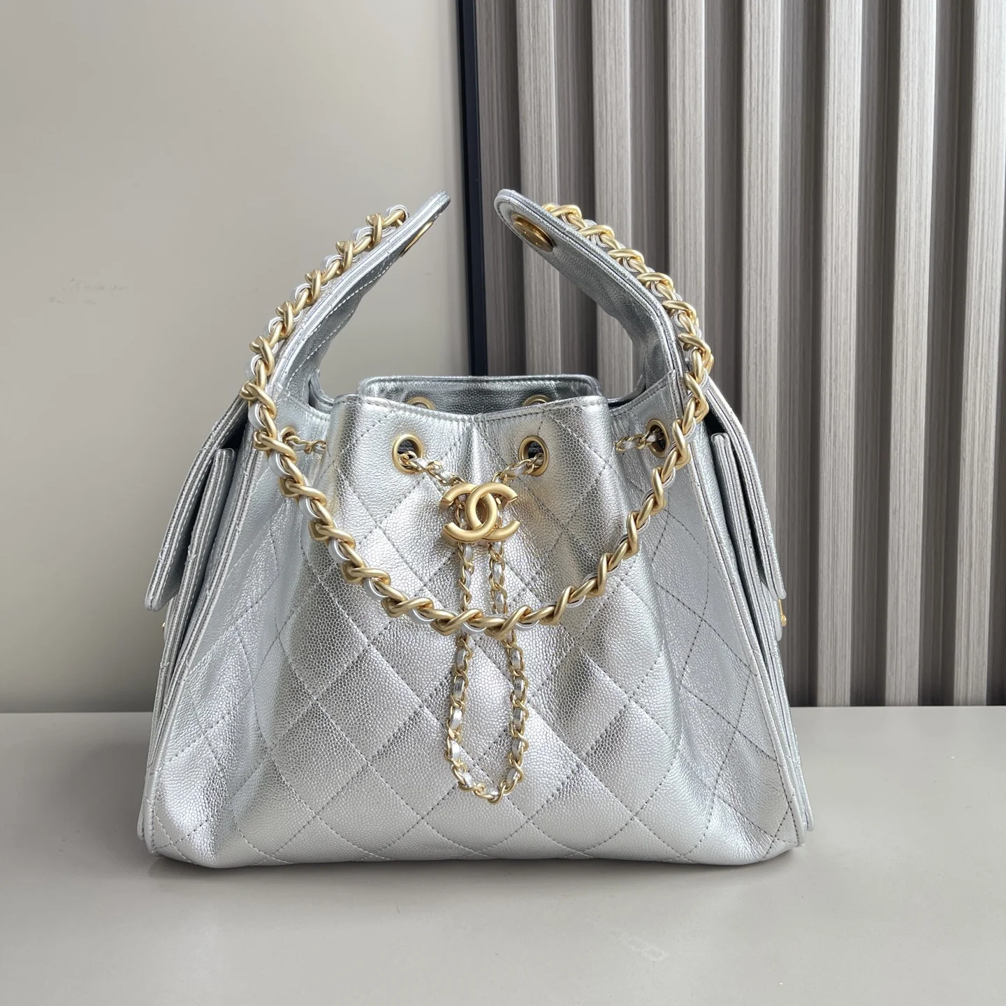 Chanel AS5293 Caviar Small Calfskin Underarm Bag Women s Shoulder Bag Chanel AS5293 Caviar Small Calfskin Underarm Bag Women s Shoulder Bag