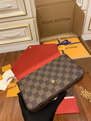 M63032 Imported Diamond Handbag Women s Crossbody Bag Replica Louis Vuitton womens bags