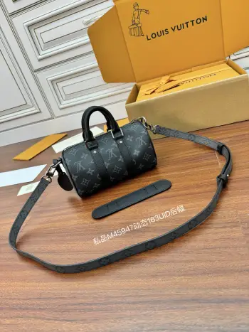 M45947 Italian A-grade leather handbag Women s crossbody bag Replica Louis Vuitton mens bags
