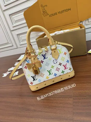 M13078 Imported Diamond Handbag Women s Crossbody Bag Replica Louis Vuitton womens bags