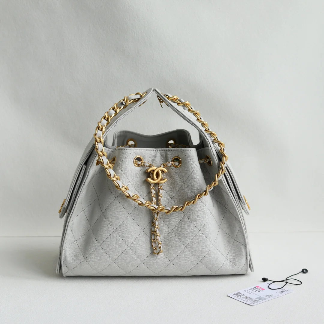 Chanel AS5293 Caviar Small Calfskin Underarm Bag Women s Shoulder Bag Chanel AS5293 Caviar Small Calfskin Underarm Bag Women s Shoulder Bag