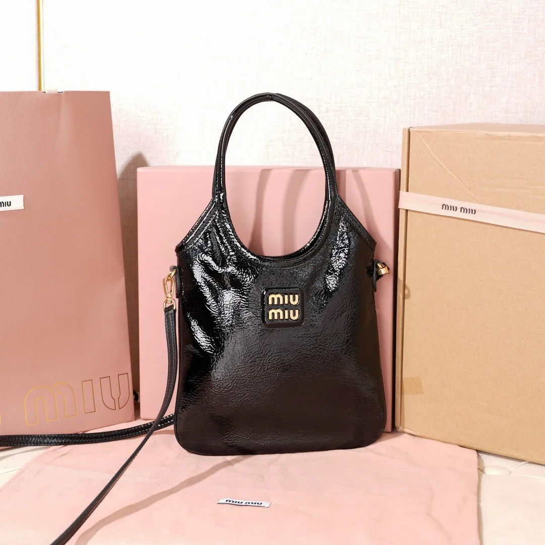 MIU MIU 5BA281 New Mini Tote Bag Women s Crossbody Bag MIU MIU 5BA281 New Mini Tote Bag Women s Crossbody Bag