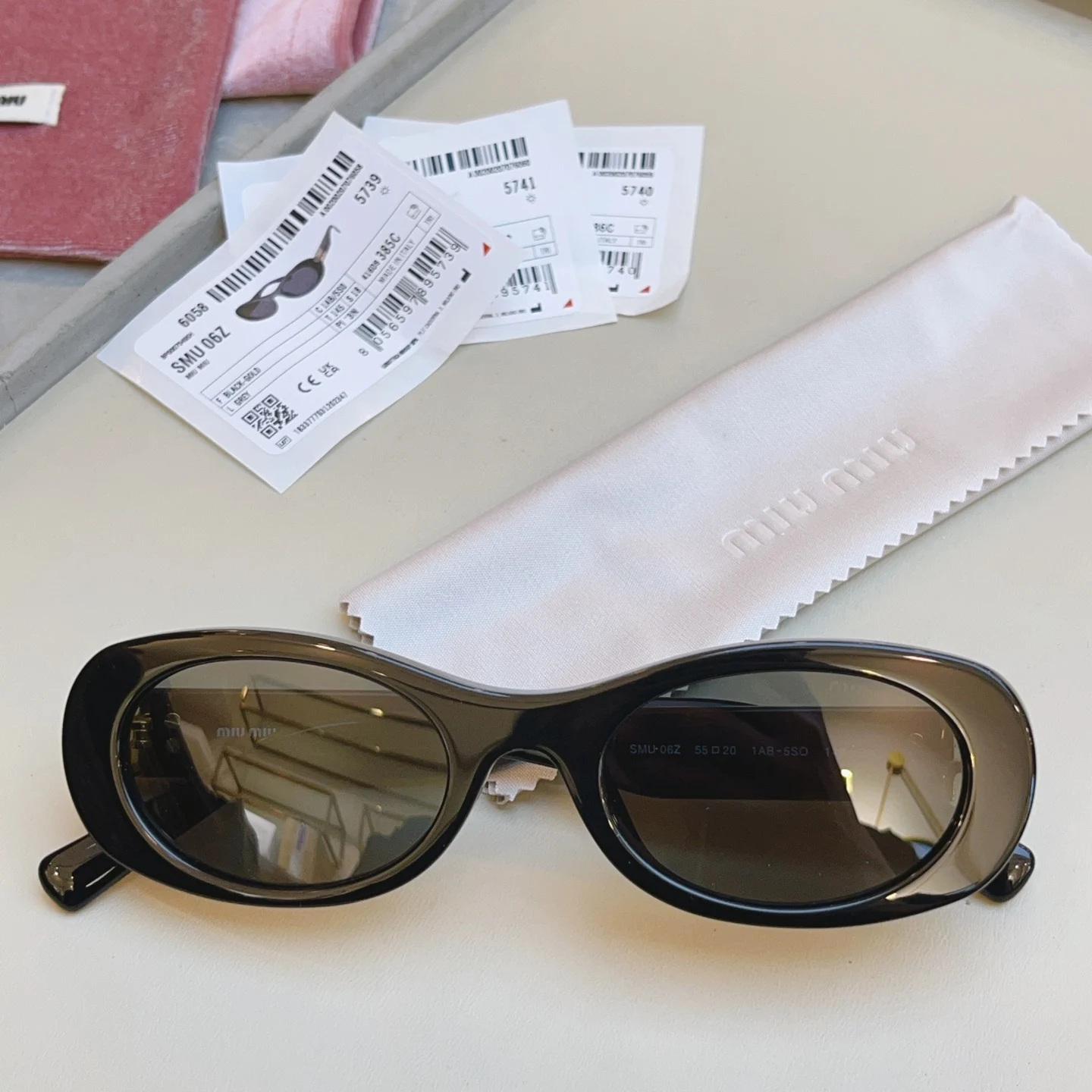 MIU MIU UV protection sunglasses MIU MIU UV protection sunglasses