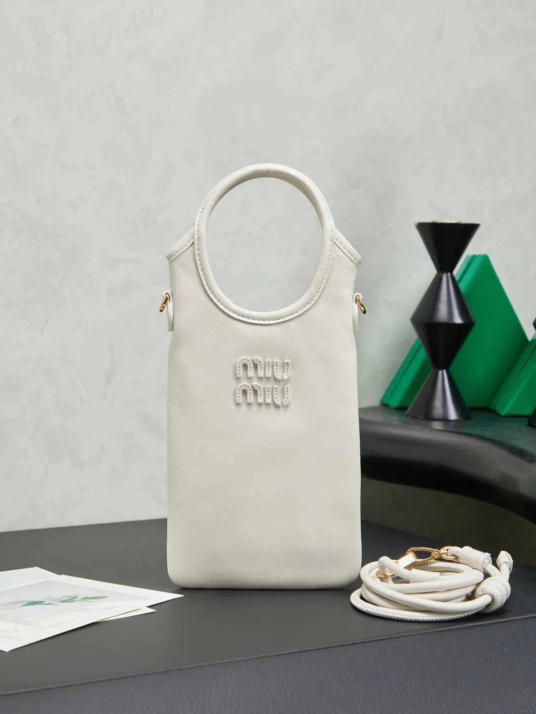 MIU MIU 5ZT080 Imported Cowhide Mobile Phone Bag Women s Crossbody Bag