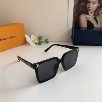 Outdoor High-Intensity Sunglasses Replica Louis Vuitton Sunglasses