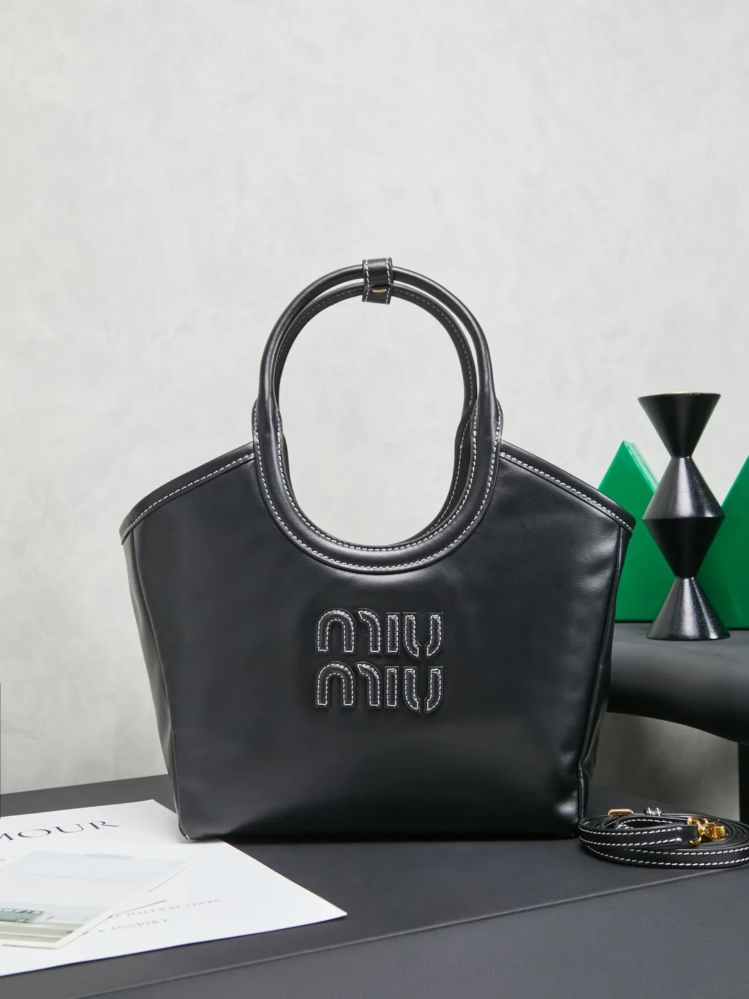 MIU MIU 5BG288 Isetan Limited Tote Bag Women s Crossbody Bag MIU MIU 5BG288 Isetan Limited Tote Bag Women s Crossbody Bag