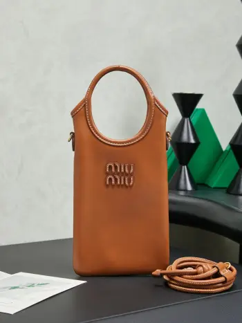5ZT080 Imported Cowhide Mobile Phone Bag Women s Crossbody Bag Replica MIU MIU womens bags