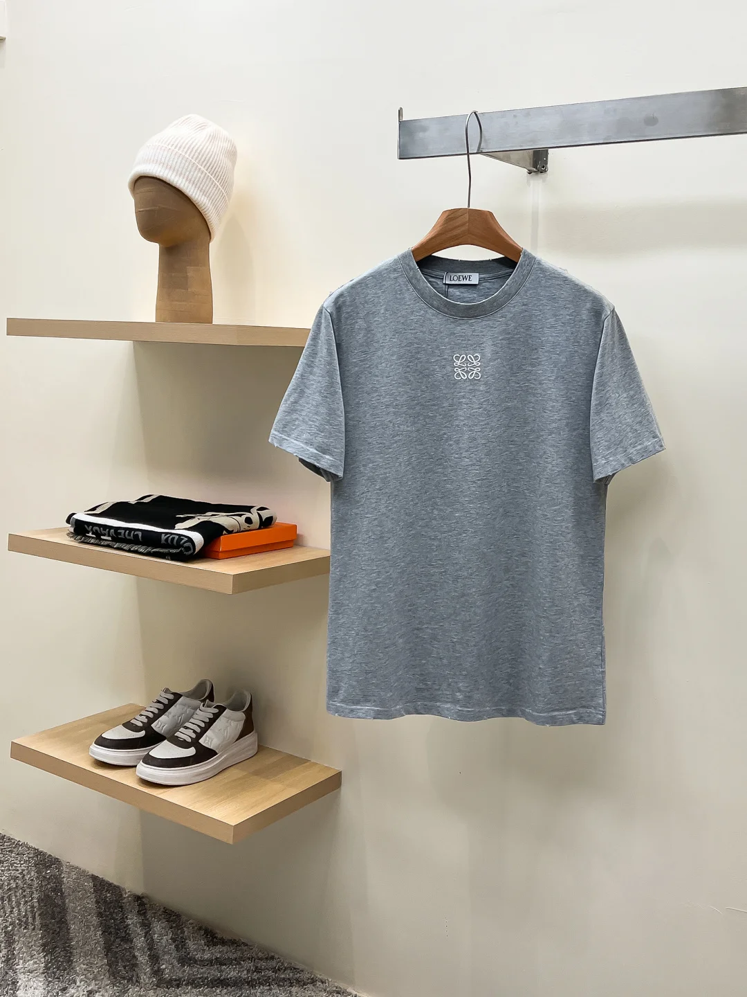 Loewe New short-sleeve round-neck T-shirt