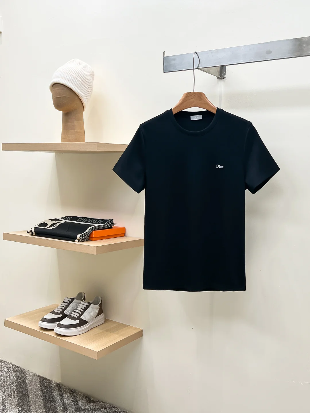Dior Latest short-sleeve round-neck T-shirt