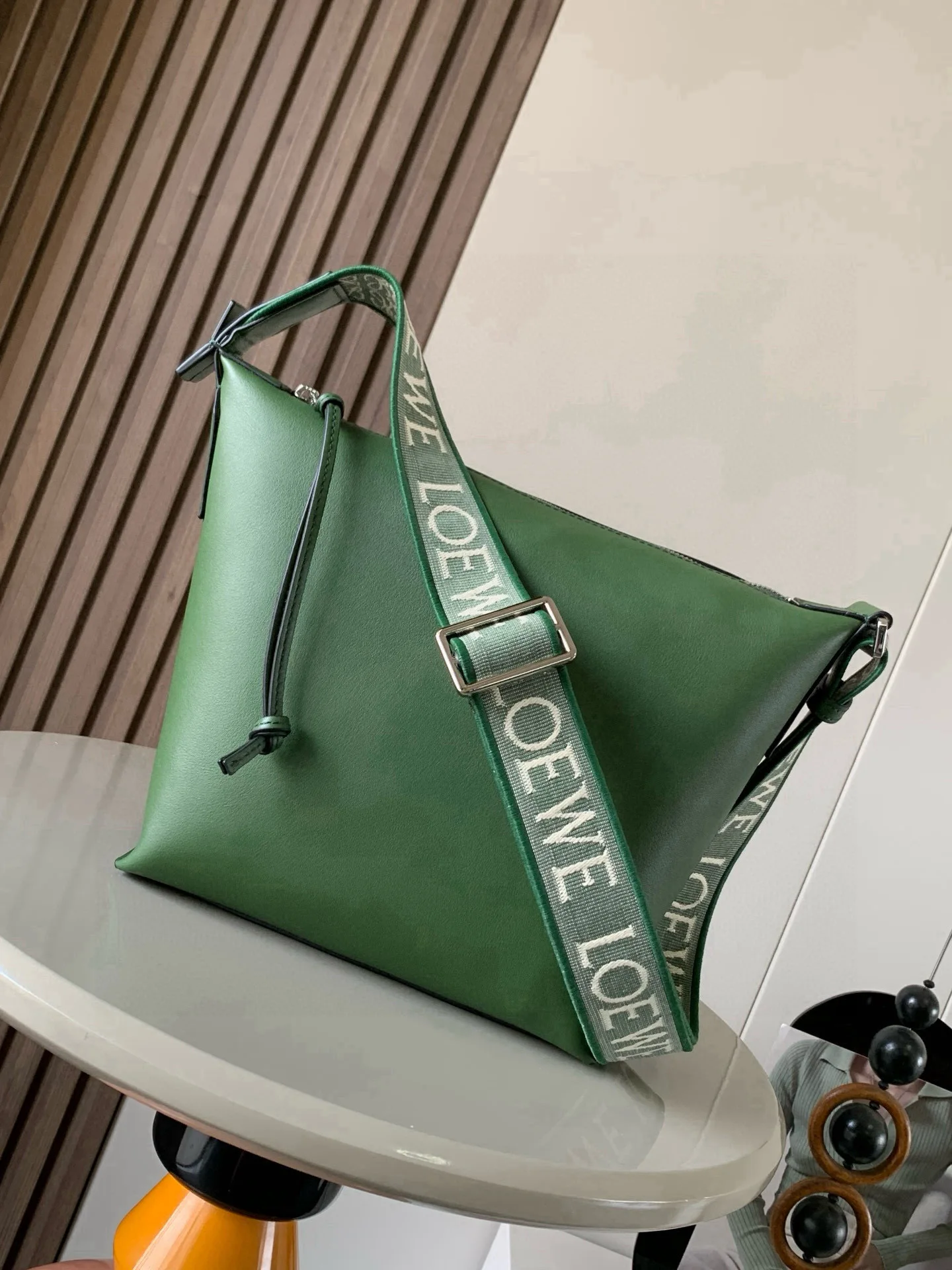 Loewe 9026 One-Shoulder Underarm Crossbody Bag Women s Crossbody Bag Loewe 9026 One-Shoulder Underarm Crossbody Bag Women s Crossbody Bag