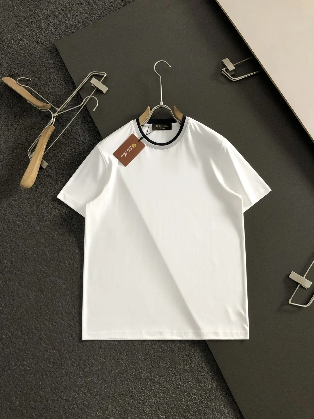 Loro Piana Spring and summer triangular jacquard short sleeves