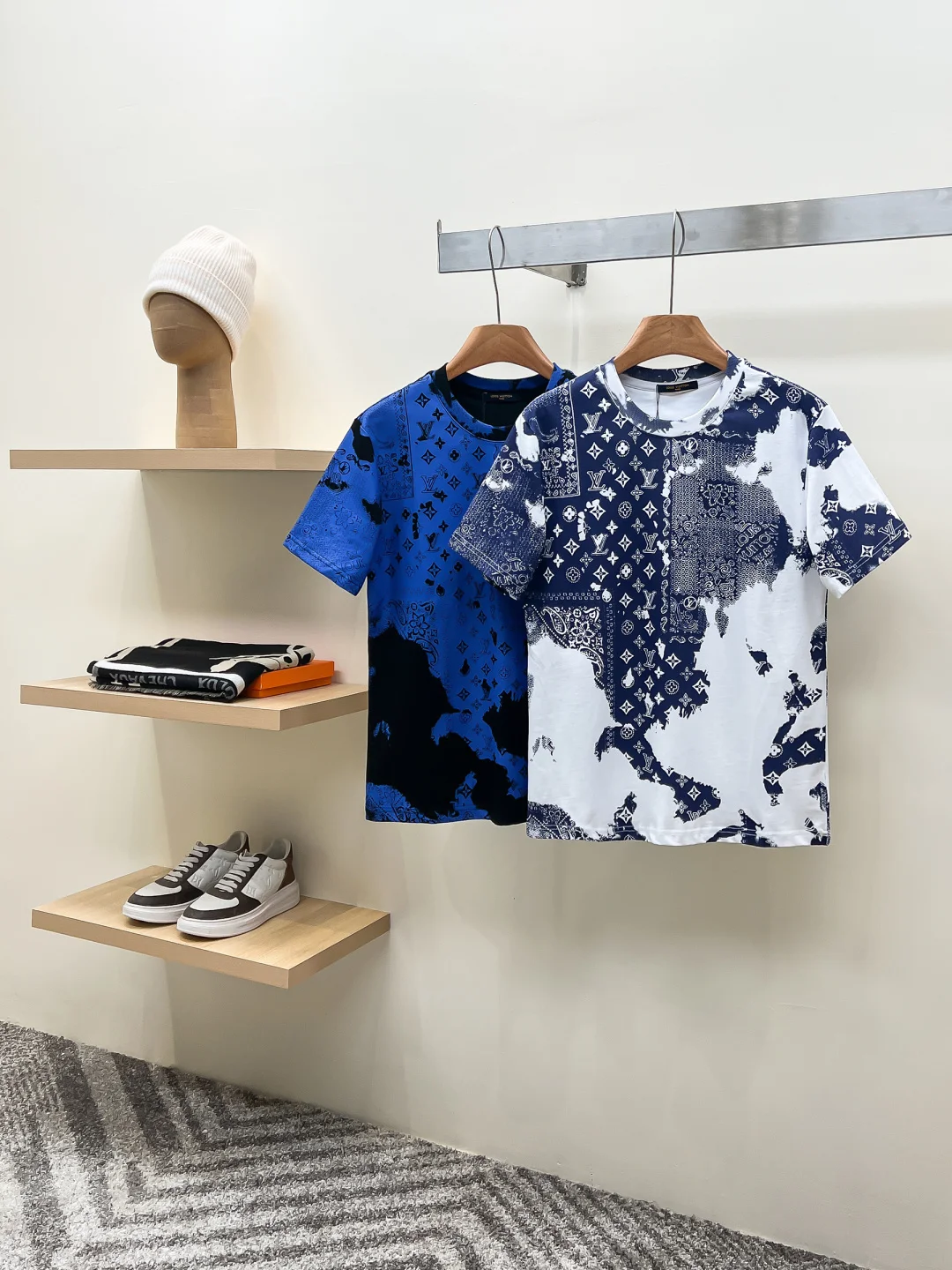 Louis Vuitton Classic Short Sleeve with Allover Floral Print