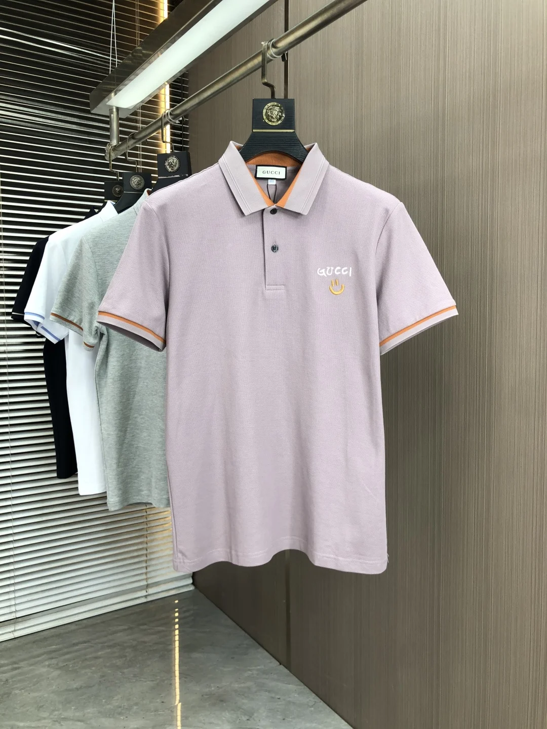Gucci Spring and summer new men s logo short-sleeve polo shirt Gucci Spring and summer new men s logo short-sleeve polo shirt