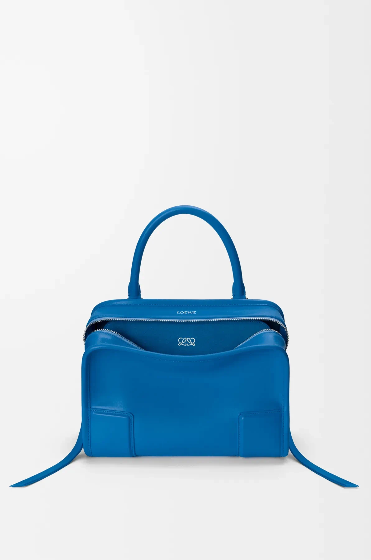Loewe 9174 Mini Soft Cowhide Leather Handbag Women s Crossbody Bag Loewe 9174 Mini Soft Cowhide Leather Handbag Women s Crossbody Bag