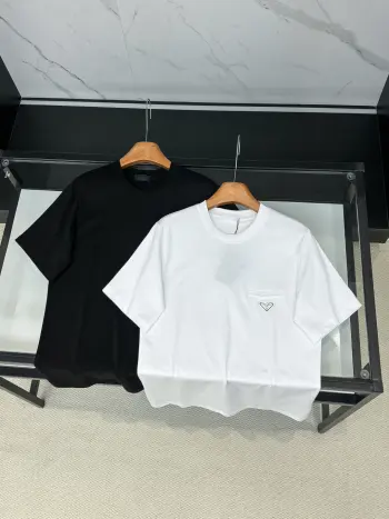 Latest short-sleeve round-neck T-shirt Replica Prada Tshirts and Polos