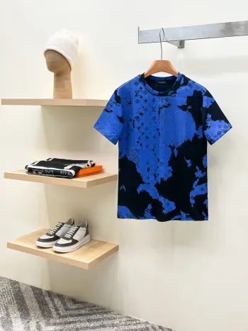 Classic Short Sleeve with Allover Floral Print Replica Louis Vuitton Tshirts and Polos