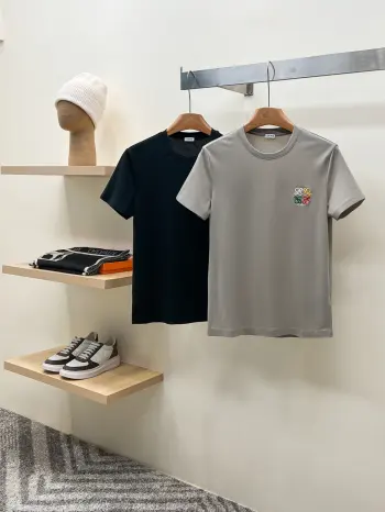 Latest short-sleeve round-neck T-shirt Replica Loewe Tshirts and Polos