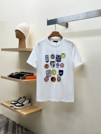 Men s Casual Short Sleeve T-Shirt Replica Louis Vuitton Tshirts and Polos