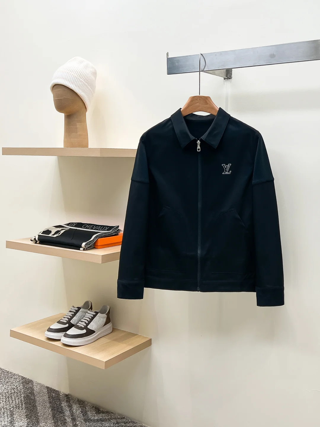 Louis Vuitton New Release: Men s Outerwear Jacket Louis Vuitton New Release: Men s Outerwear Jacket