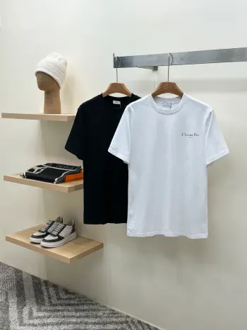 Latest short-sleeve round-neck T-shirt Replica Dior Tshirts and Polos