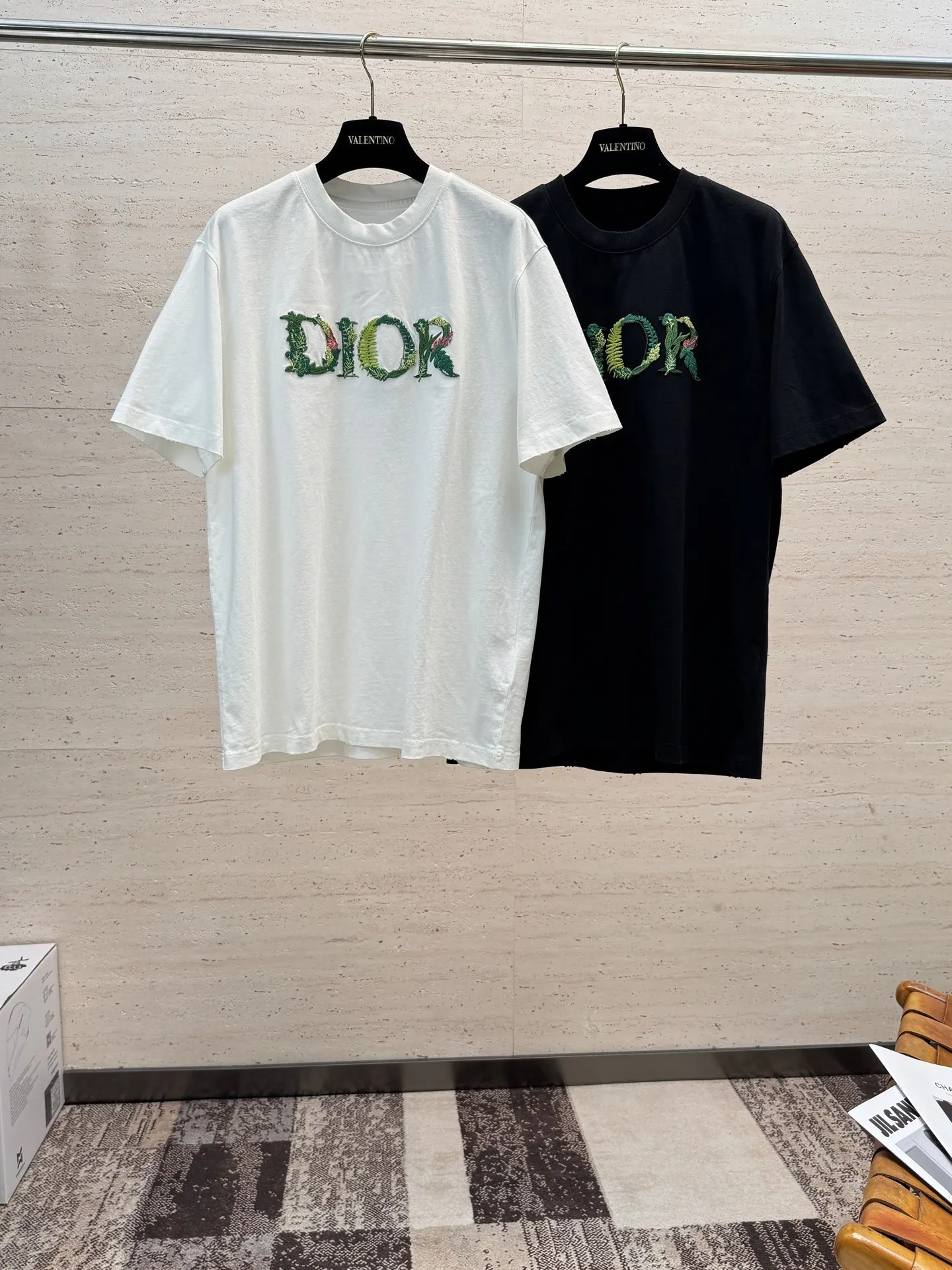 Dior New Spring/Summer Casual Men s Round Neck Short Sleeve