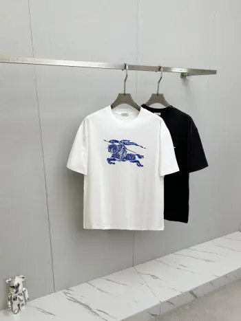 Spring and summer new short-sleeve T-shirts Replica Burberry Tshirts and Polos
