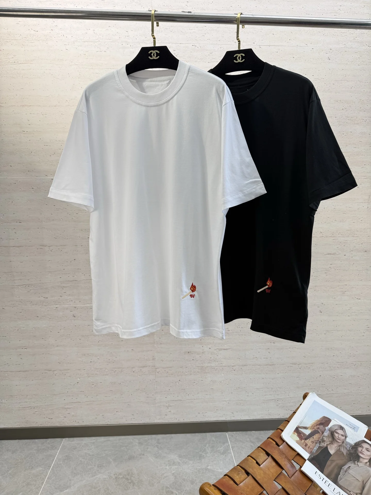 Bottega Veneta New Spring and Summer Casual Men s Round Neck Short Sleeve