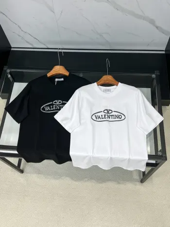 Latest short-sleeve round-neck T-shirt Replica Valentino Garavani Tshirts and Polos