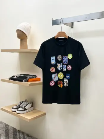 Men s Casual Short Sleeve T-Shirt Replica Louis Vuitton Tshirts and Polos