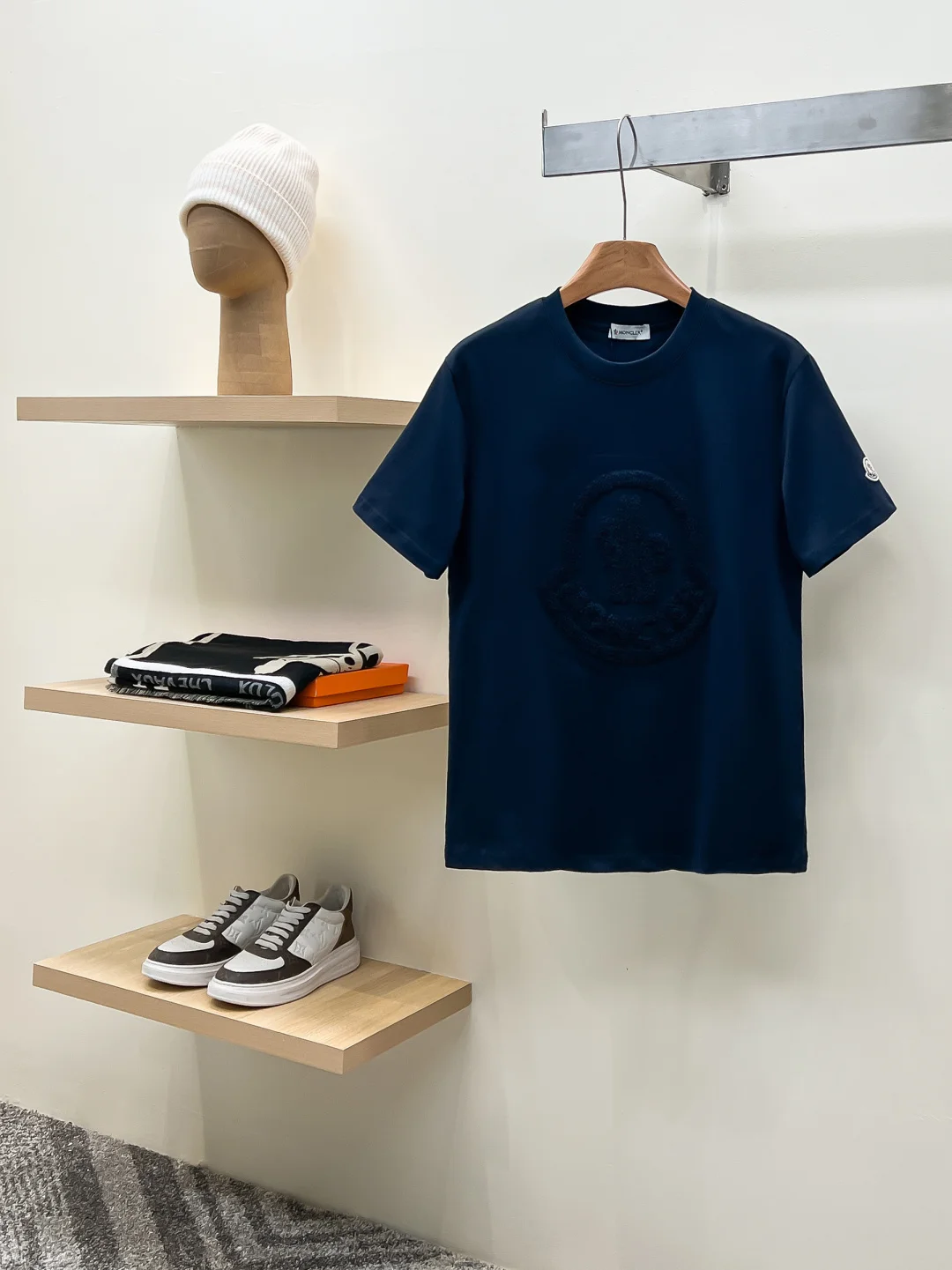 Moncler Latest short-sleeve round-neck T-shirt