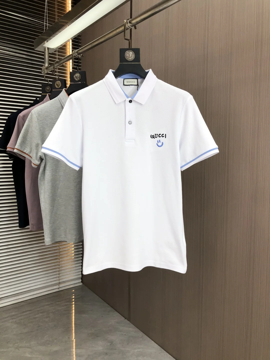 Gucci Spring and summer new men s logo short-sleeve polo shirt Gucci Spring and summer new men s logo short-sleeve polo shirt