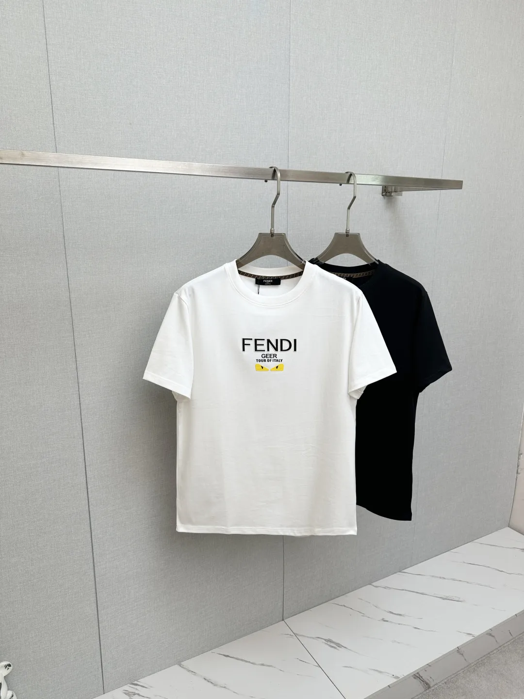 Fendi Latest short-sleeve round-neck T-shirt