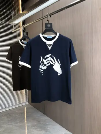 Spring and summer new fashion round neck short sleeves Replica Prada Tshirts and Polos