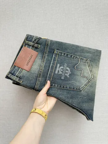 Letter Pattern Washed Denim Pants Replica Burberry Jeans