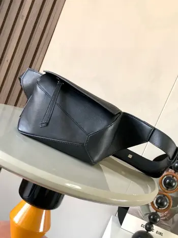 9114 Small Classic Cowhide Leather Waist Bag Waist Bag Replica Loewe belt bags