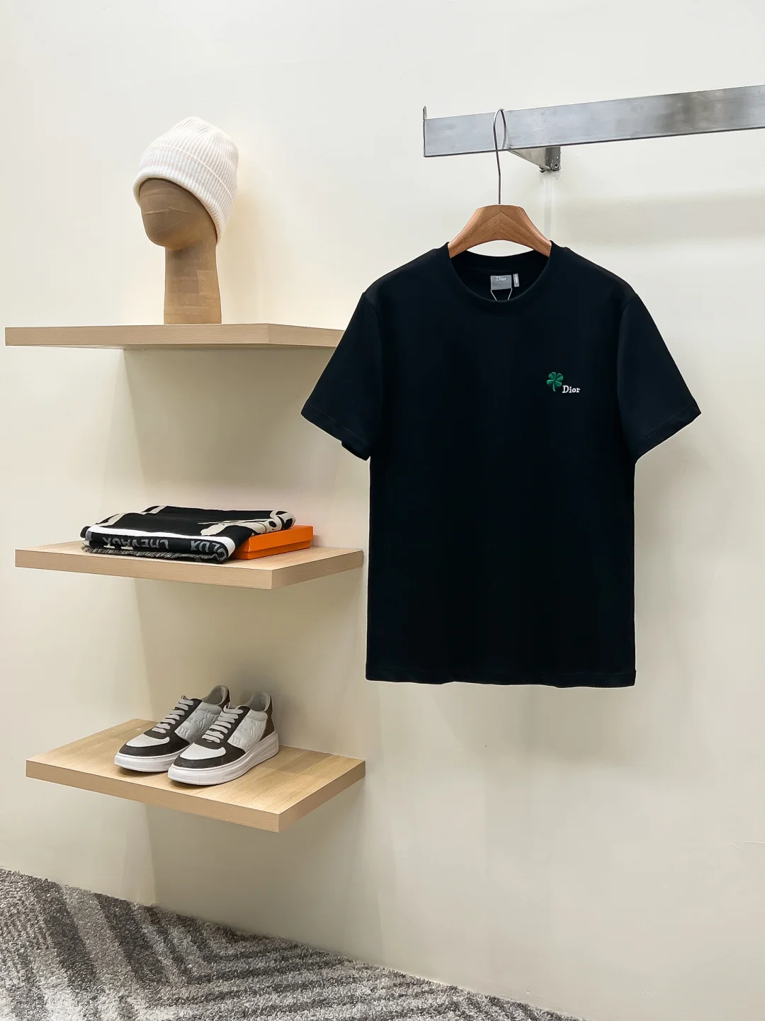 Dior Round neck embroidered pattern T-shirt