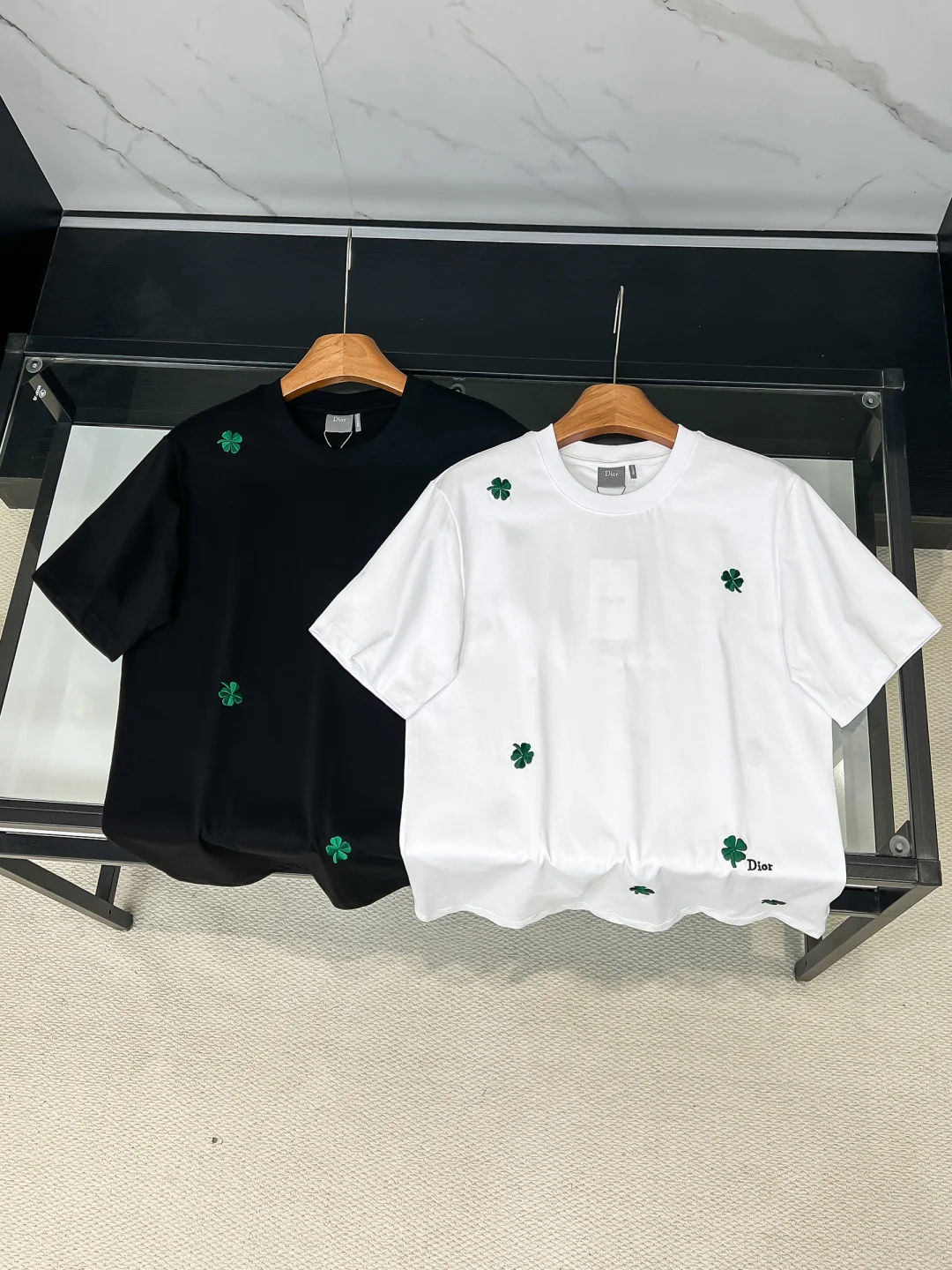 Dior Four-leaf clover short-sleeve round-neck T-shirt