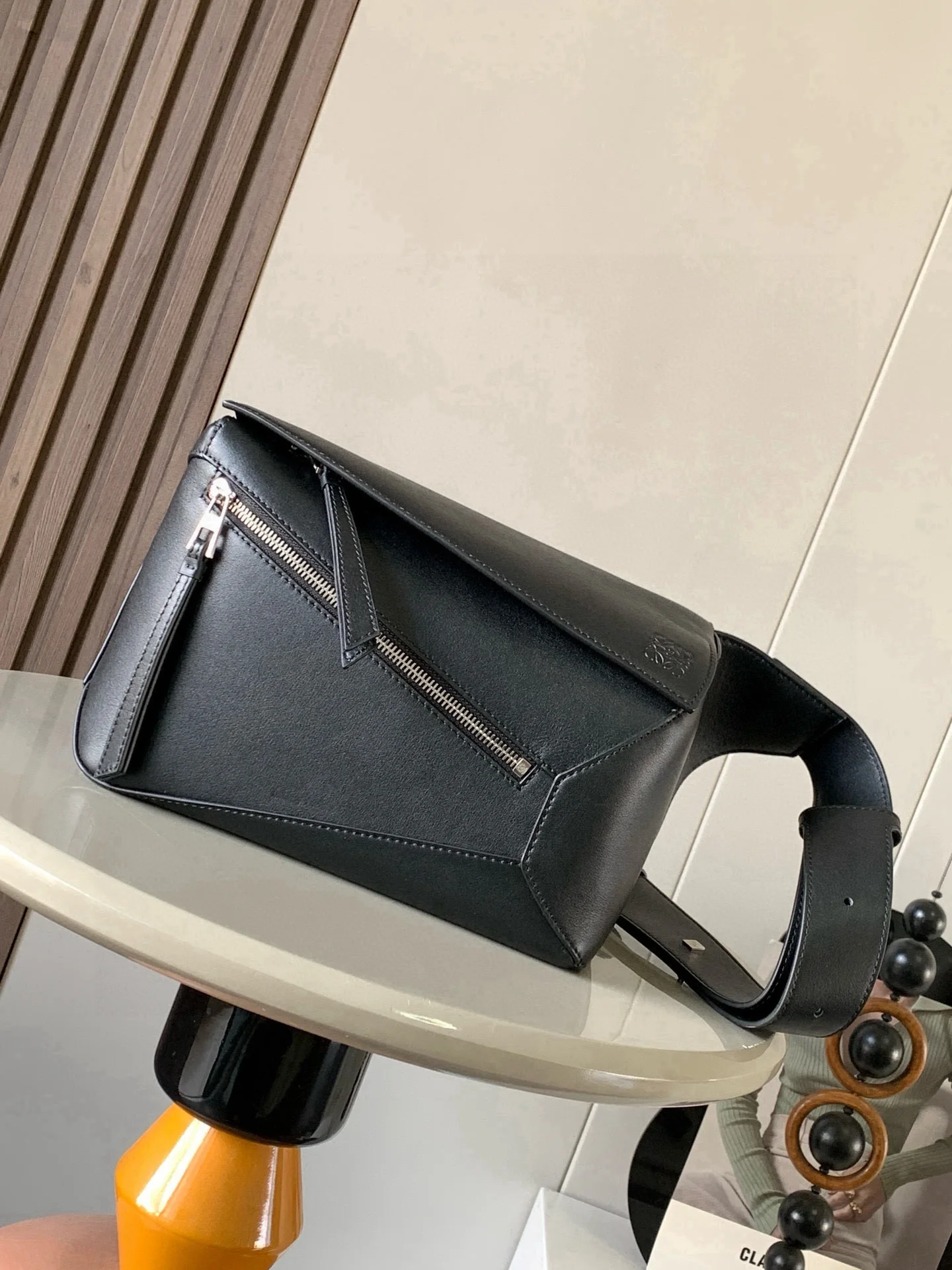 Loewe 9114 Small Classic Cowhide Leather Waist Bag Waist Bag